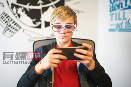 一天能挣100元的游戏是真的吗？